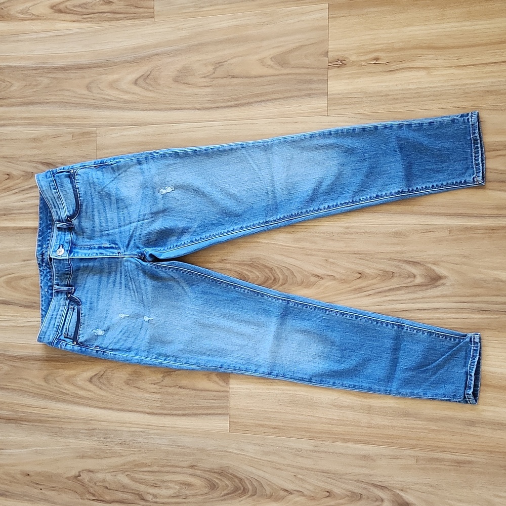 WHBM Jeans, The Skinny, Size 8, Medium Wash